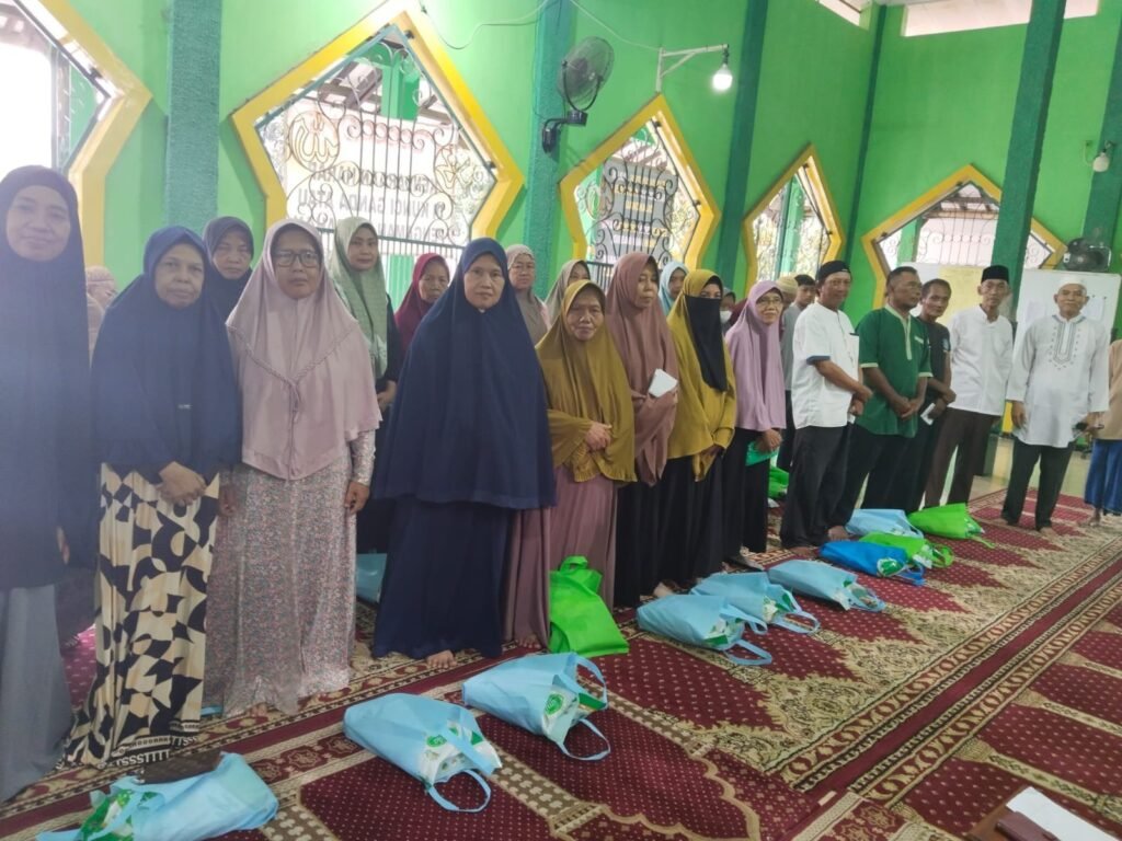 Wujud Kepedulian, RW 12 Puspa Raya Bojong Baru Gelar Aksi Sosial untuk Anak Yatim dan Dhuafa