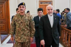 Pasca-Gencatan Senjata: Publik Iran Gelar Aksi Massa, IRGC Tegaskan Kesiapan Militer