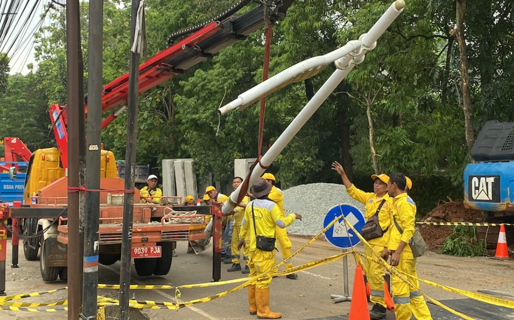 Pemkot Jaksel Kucurkan Rp380 Juta Perbaiki Jalan Ambles
